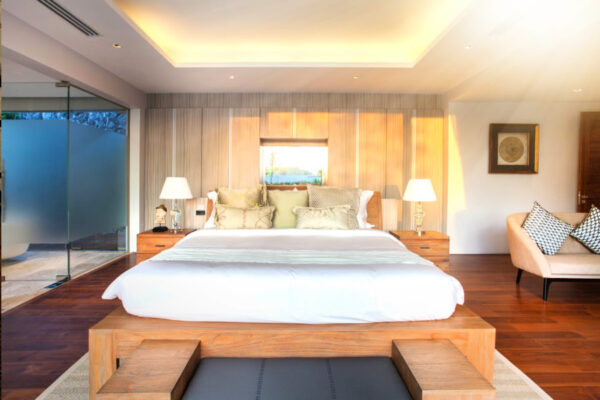 What is luxury travel?